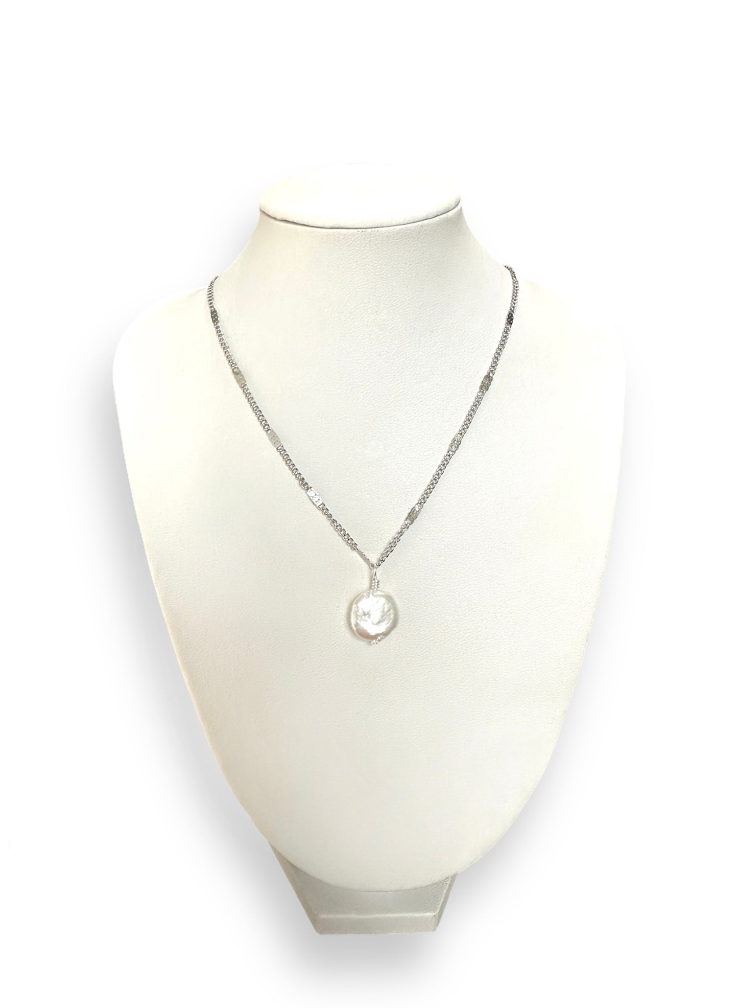 Dainty Chain Coin Pearl Necklace