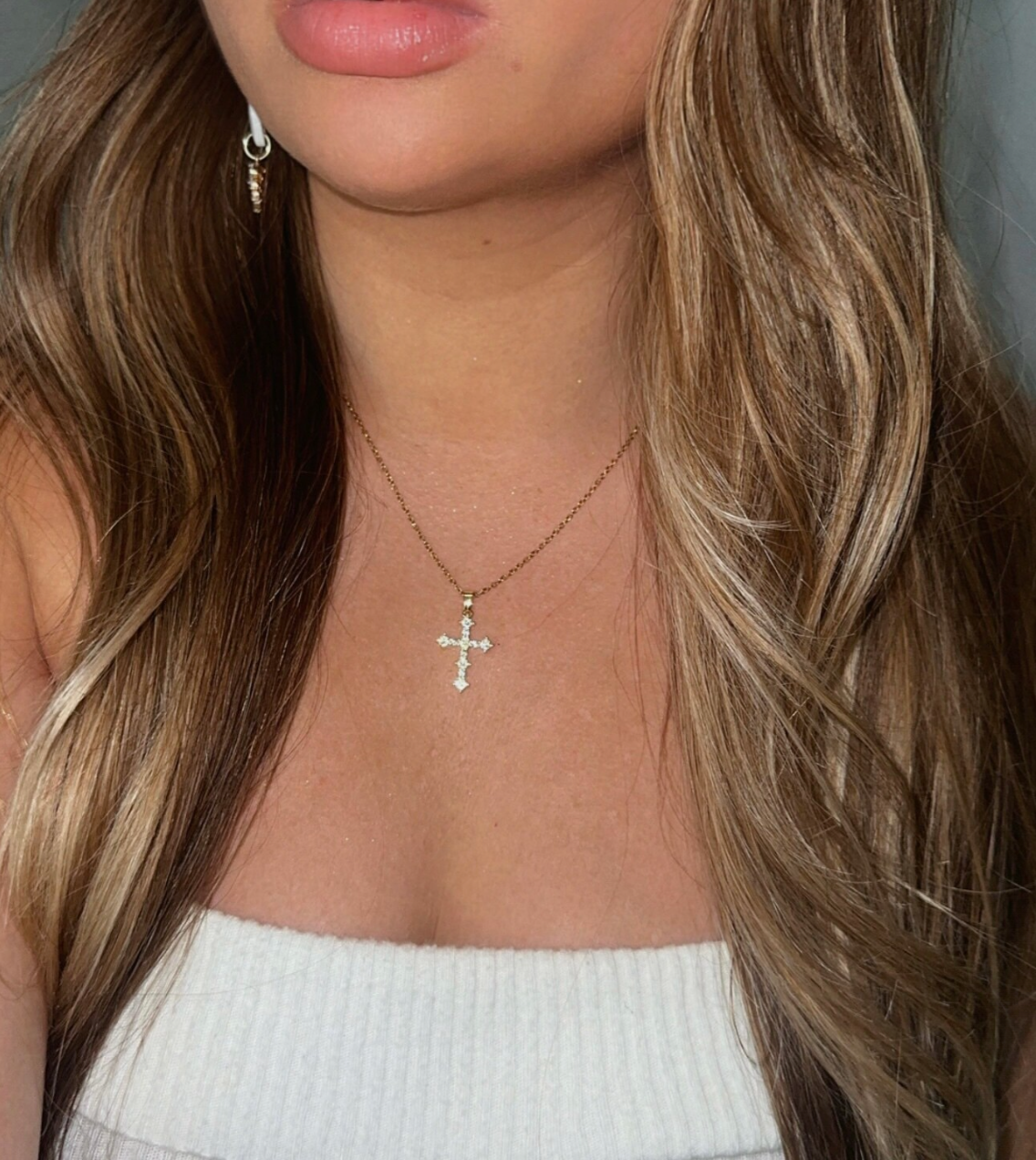 Dainty 18K Gold Plated Cross Necklace