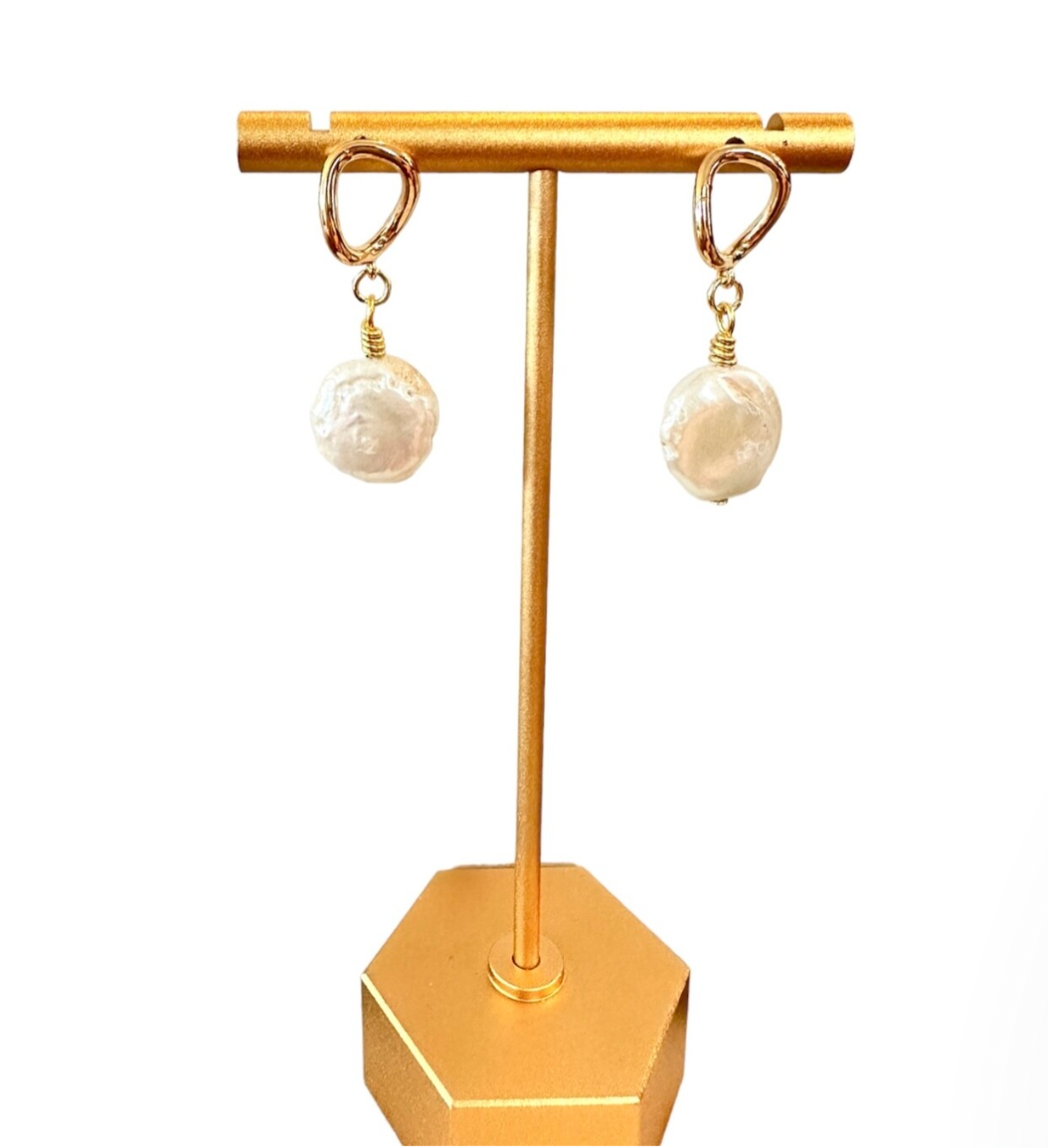 Freshwater Dropping Pearl Earrings